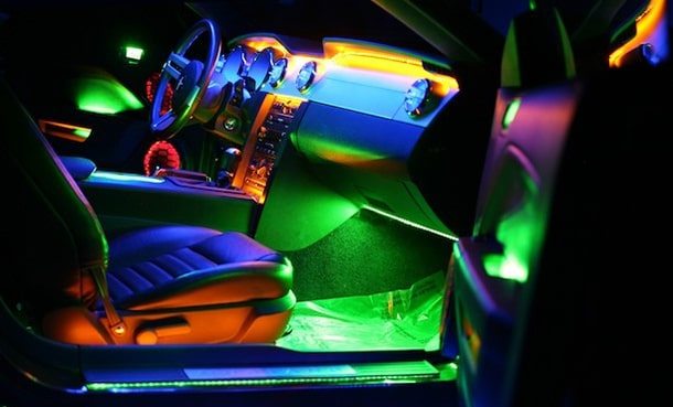 Подсветка автомобиля светодиодной лентой Подсветка автомобиля светодиодной лентой