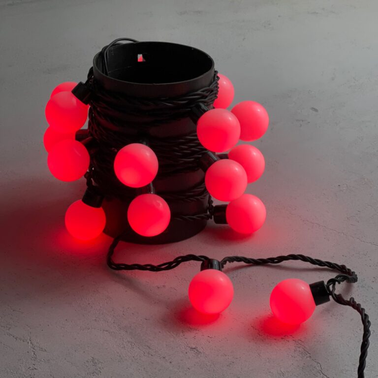 Гирлянда Шарики 5м Красная 220В Диаметр Шарика 40мм 20 LED Провод Черный Каучук IP65 1990₽
