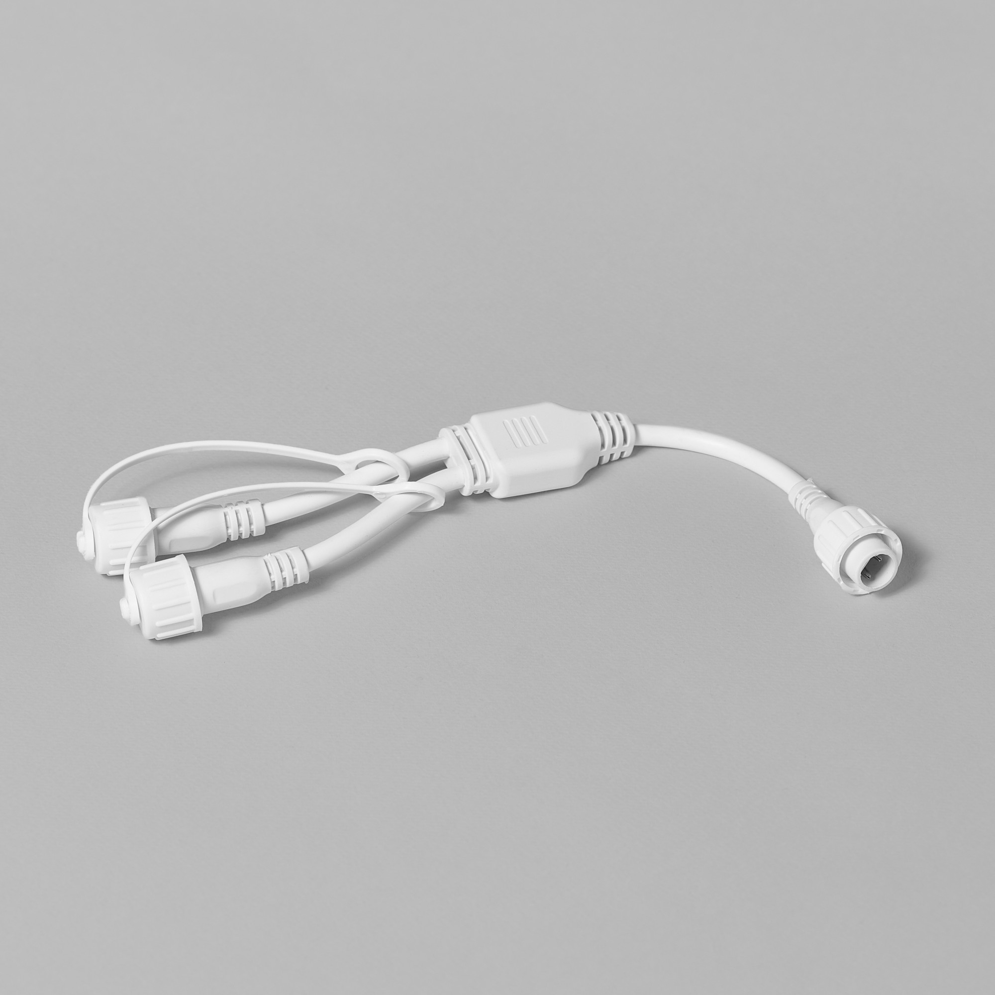 Разветвитель универсальный для гирлянд 2-pin INOXHUB, 1-2, БЕЛЫЙ провод