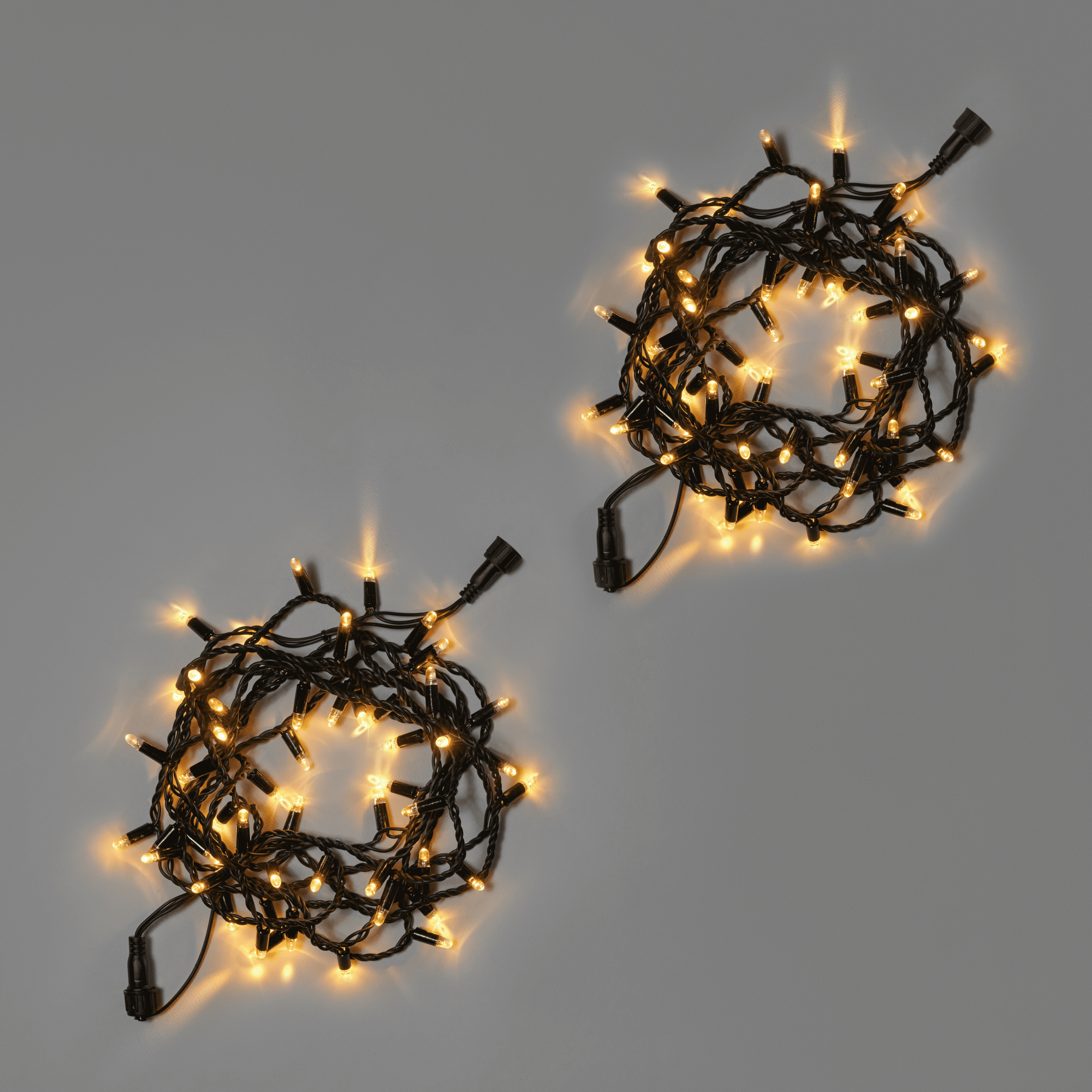 Светодиодная гирлянда INOXHUB Нить 10м, 100 LED, соединяемая, 220В, IP65, чёрный резиновый провод 2.3мм, ТЁПЛАЯ БЕЛАЯ