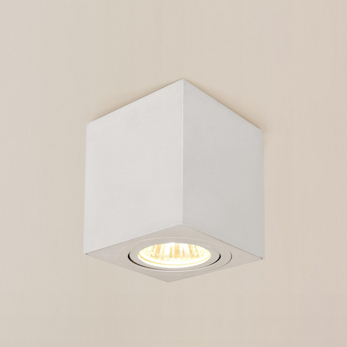 Потолочный светильник Citilux Дюрен CL538211 потолочный плинтус для натяжных потолков n 80 70х25х2000мм