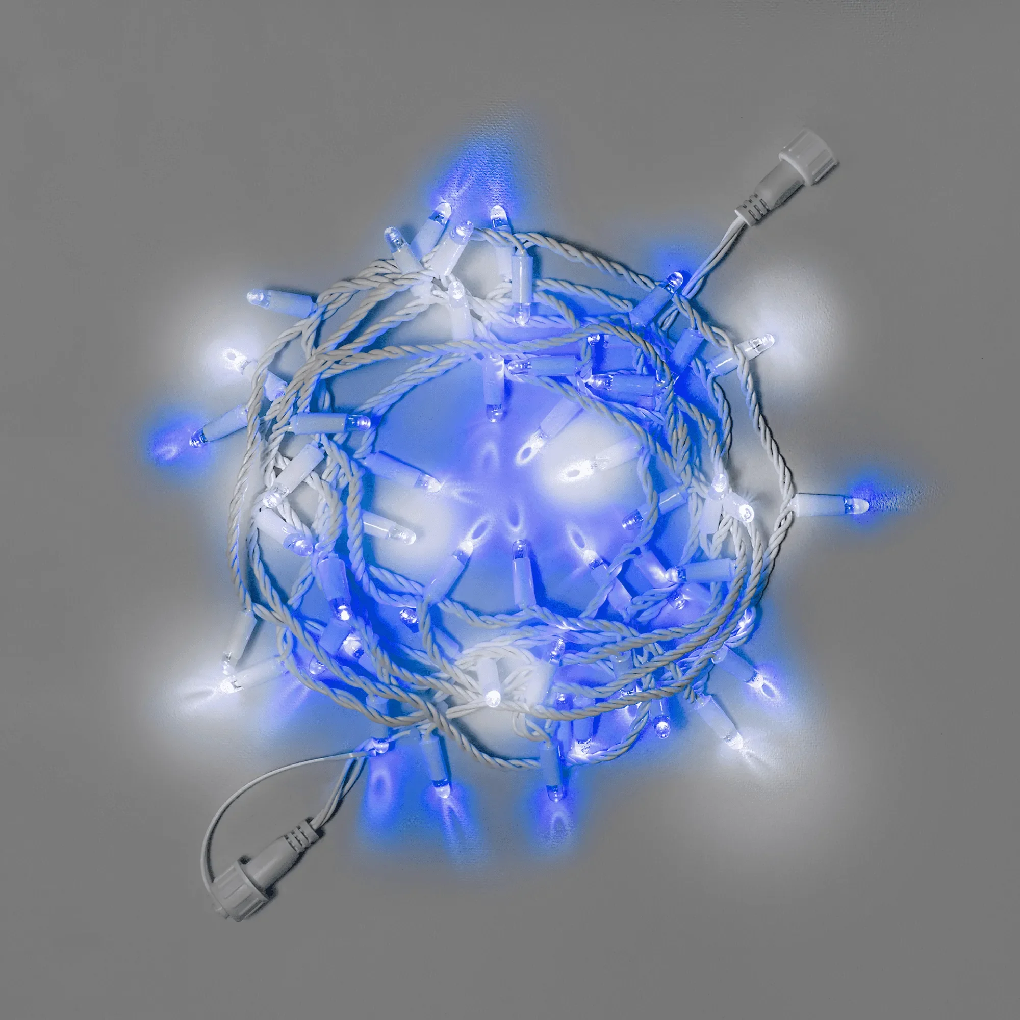 Нить 10м 100 LED соединяемая с мерцанием 24В IP65 белая резина 33мм СИНИЙ 3960₽