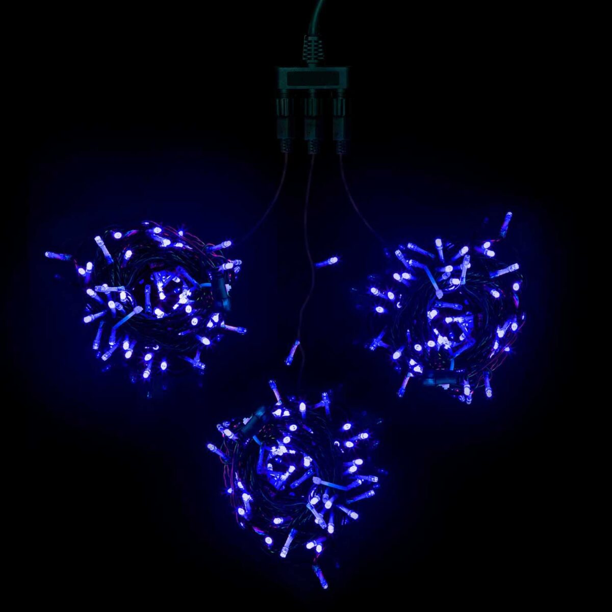 

Комплект 3 Синих Нити по 20м, 600 LED, Провод Черный ПВХ, IP54, KDD600-11-1B
