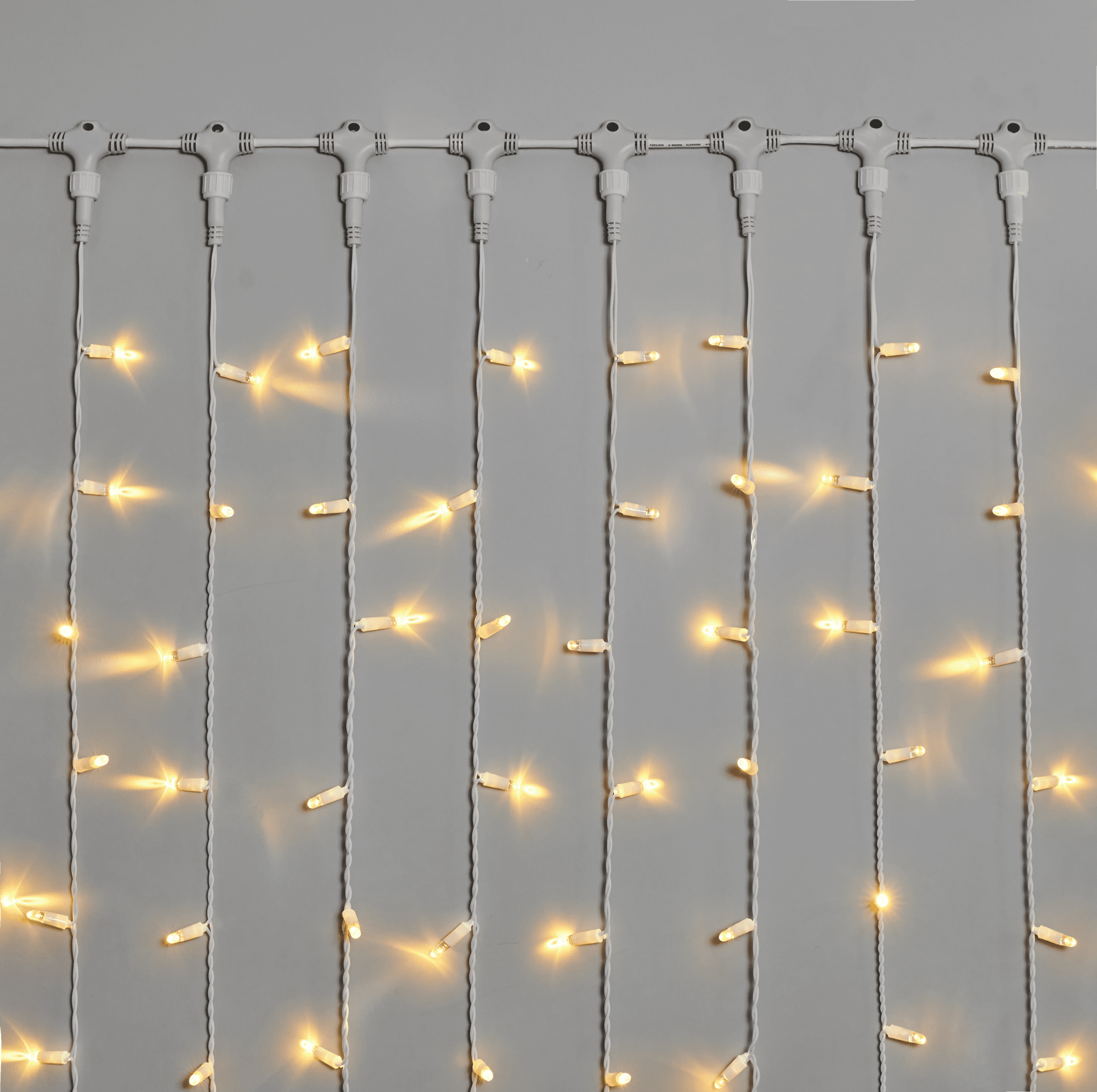 Гирлянда Занавес INOXHUB 2х3м, 600 LED, 220В, IP65, белая резина 2.3мм, ТЁПЛЫЙ БЕЛЫЙ