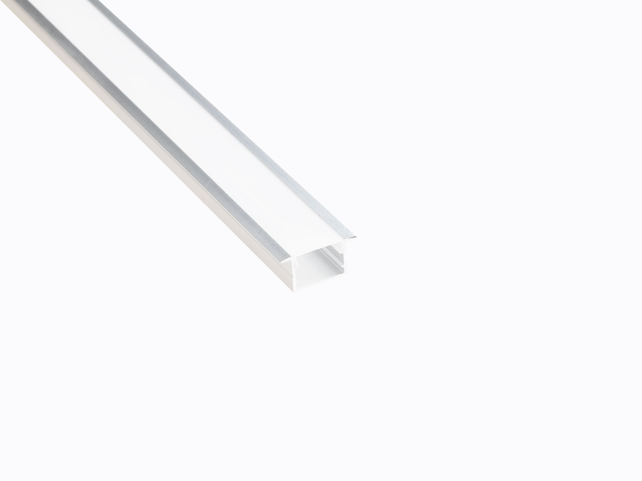 Профиль врезной LEDS POWER СПВ17-2412 алюм анод-й с матовым рассеивателем 2м 008455 680₽