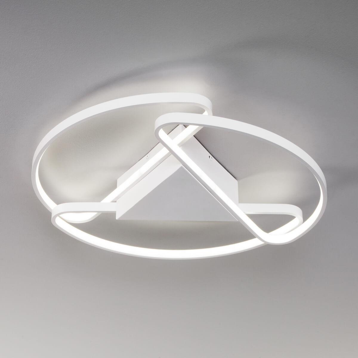 Потолочный светодиодный светильник Eurosvet Kristo 90232/3 белый светодиодный спот eurosvet plat 20125 1 белый