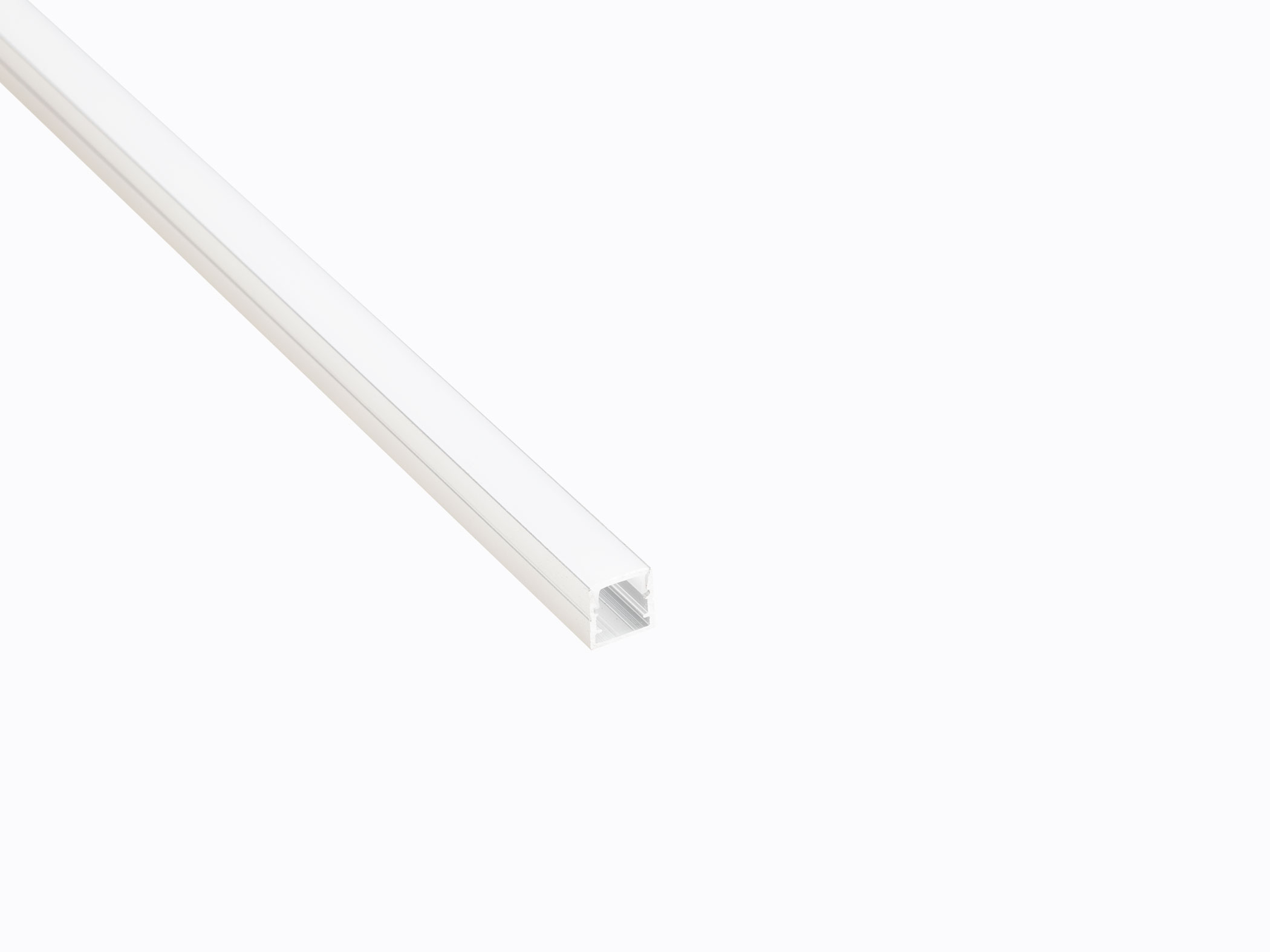 Профиль накладной LEDS POWER СПН1010 алюм анод-й с матовым рассеивателем 2м 008356 490₽