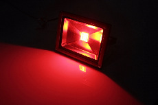 G-DТ120-29-R new LED прожектор красный,1LED-20W,220V