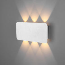 Настенный светодиодный светильник Elektrostandard 40138/1 LED белый