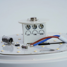 Светильник светодиодный пылевлагозащищённый с ИК-датчиком Feron AL3016 в пластиковом корпусе 12W 6500K IP65 белый