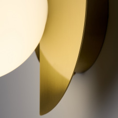 Настенный светильник (бра) Freya FR5391WL-01BS