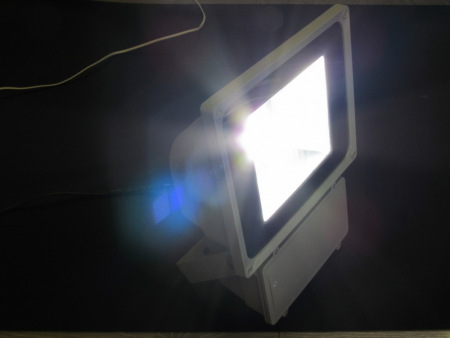 фото NEW TGC-70-FT-NA-6K LED прожектор белый,1LED-70W,220V