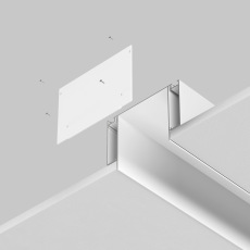 Заглушка декоративная белая - 2шт.+ 8 саморезов для профиля ALM-11681-PL-W-2M