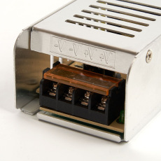 Трансформатор электронный для светодиодной ленты 150W 12V (драйвер), LB009 FERON