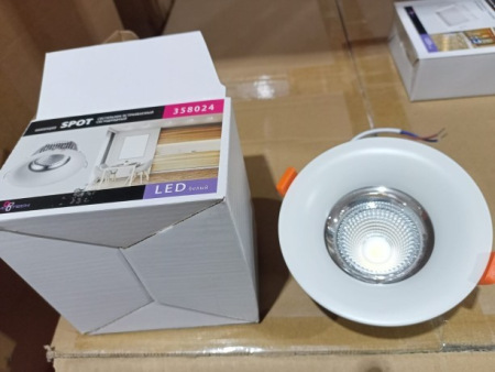 Встраиваемый светодиодный светильник Novotech Glok 358026
