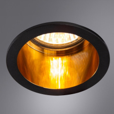 Светильник Arte Lamp CAPH A2165PL-1BK