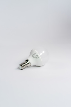 Светодиодная лампа LEDS POWER P45 E14 6Вт 4000К 006727