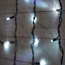 Бахрома (Айсикл) ALEDUS 3x0.9 м, черный провод, каучук (резина), белый, с мерцанием