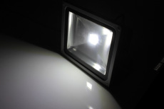 фото NEW TGC-50-FT-NA-6K LED прожектор белый,1LED-50W,220V