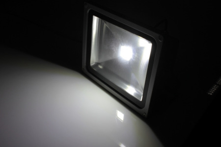 фото G-DТ130-28-W new LED прожектор белый,1LED-30W,220V