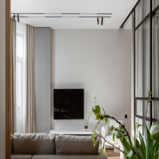 Трековый светильник TR012-2-20W3K-B TR012-2-20W3K-B