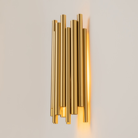 Настенный светильник (бра) Coliseo MOD136WL-01BS