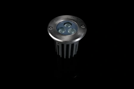 Архитектурный точечный грунтовый светодиодный прожектор ПОДСНЕЖНИК AMD0303-220-WW