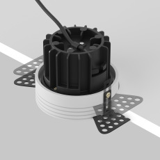 Встраиваемый светильник Round 4000K 12W 60°, DL058-12W4K-TRS-B